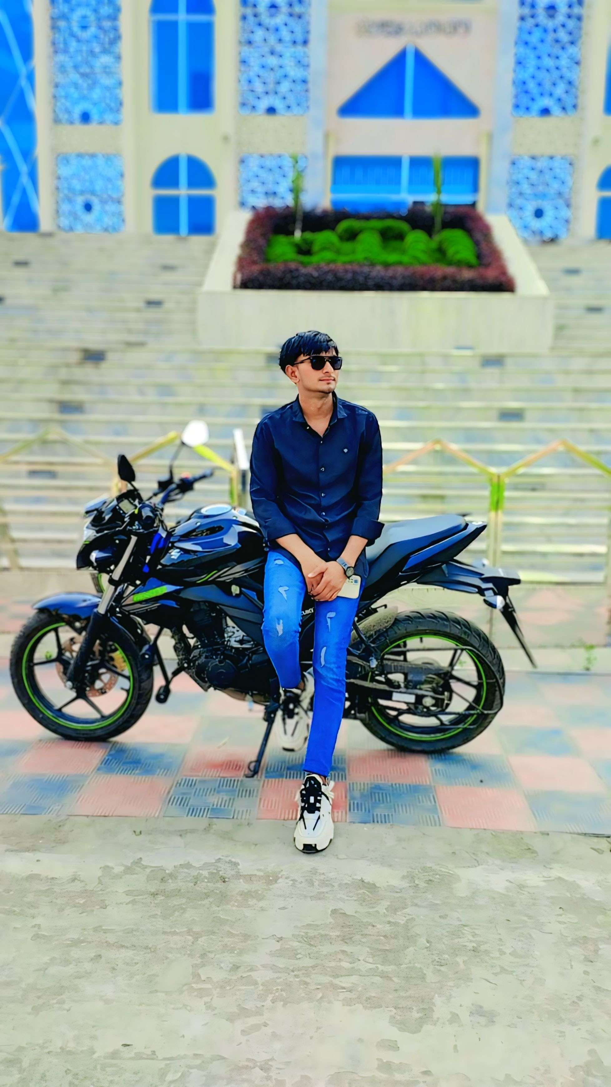 hosain Profile Picture
